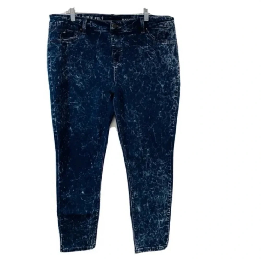 Laurie Felt Womans Acid Wash Skinny Pull On Jeans Silky Stretch Technology Blue